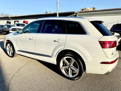 2019 Audi Q7 55 Prestige
