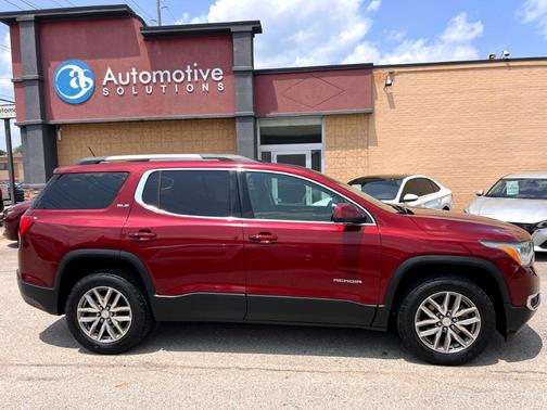 2017 GMC Acadia SLE-2