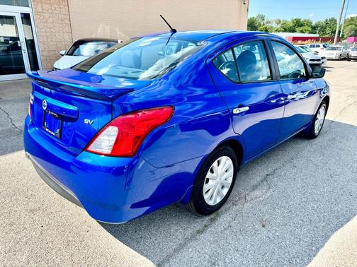 2017 Nissan Versa 1.6 SV