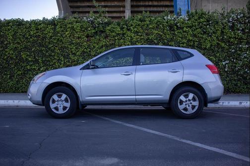 2010 Nissan Rogue S