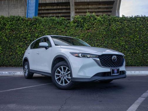 2023 Mazda CX-5 2.5 S Preferred Package