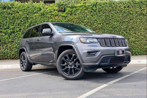 2018 Jeep Grand Cherokee Altitude