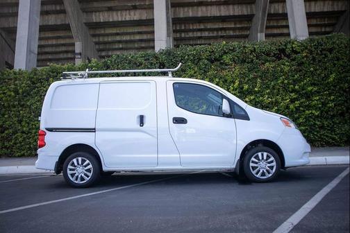 Fresh Powder 2015 Nissan NV200 SV