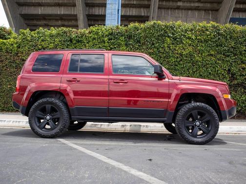 Deep Cherry Red Crystal Pearlcoat 2015 Jeep Patriot High Altitude Edition