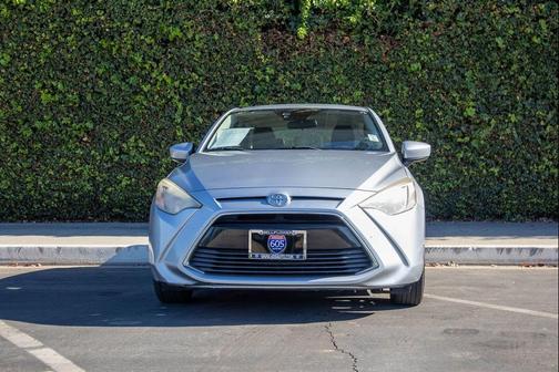 2017 Toyota Yaris iA Base