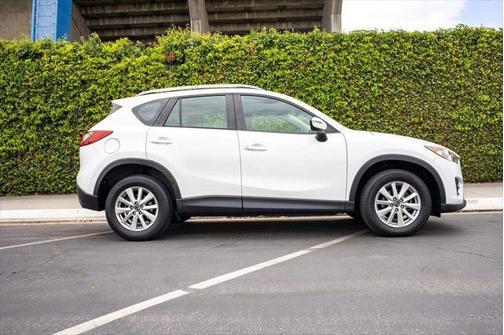 2016 Mazda CX-5 Sport