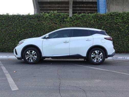 Pearl White Tricoat 2019 Nissan Murano SV