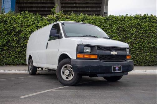 2010 Chevrolet Express 2500 Work Van