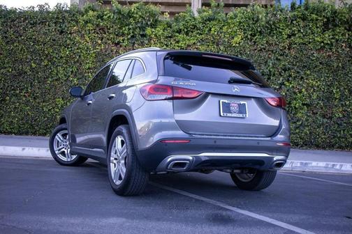 2021 Mercedes-Benz GLA 250 Base 4MATIC