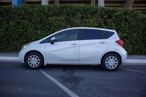 2015 Nissan Versa Note SV