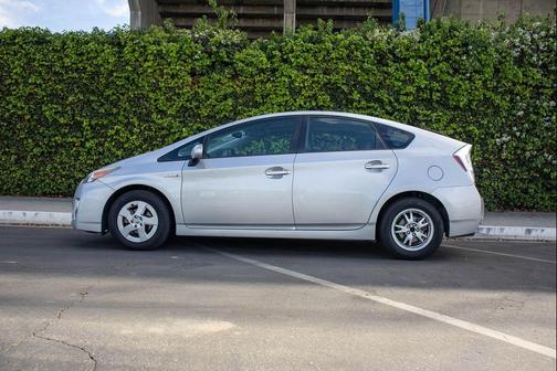 2010 Toyota Prius IV