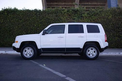 2017 Jeep Patriot Sport