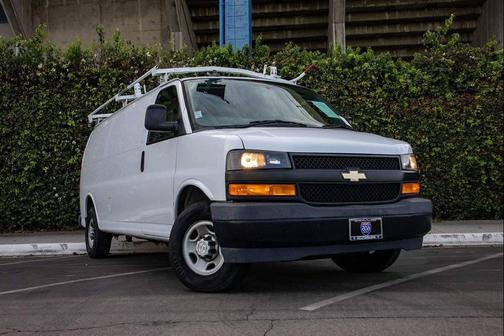 2020 Chevrolet Express 2500 RWD 2500 Extended Wheelbase WT