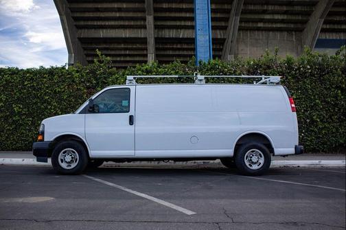 2020 Chevrolet Express 2500 RWD 2500 Extended Wheelbase WT