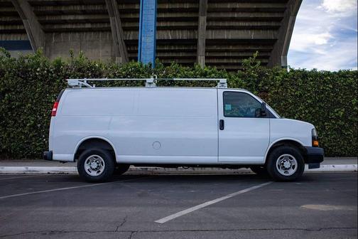 2020 Chevrolet Express 2500 RWD 2500 Extended Wheelbase WT