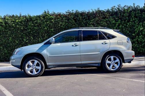 2004 Lexus RX 330 Base
