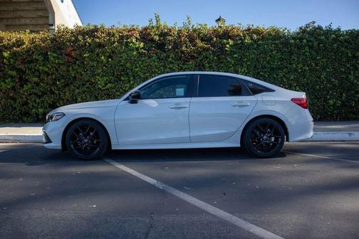 Platinum White Pearl 2024 Honda Civic Sport