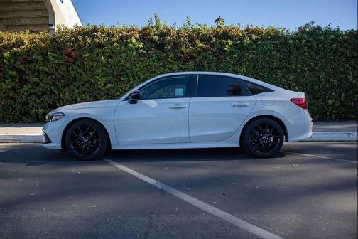 Platinum White Pearl 2024 Honda Civic Sport