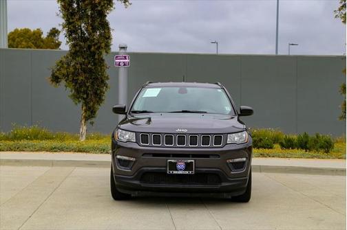 2018 Jeep Compass Sport