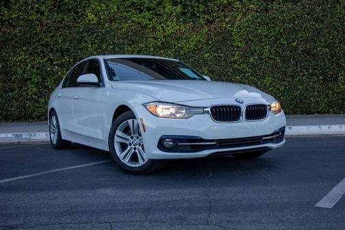 2017 BMW 330 330i