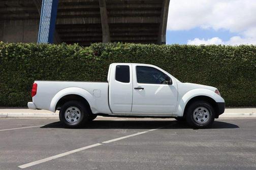 2019 Nissan Frontier S