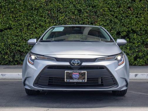 Classic Silver Metallic 2023 Toyota Corolla LE
