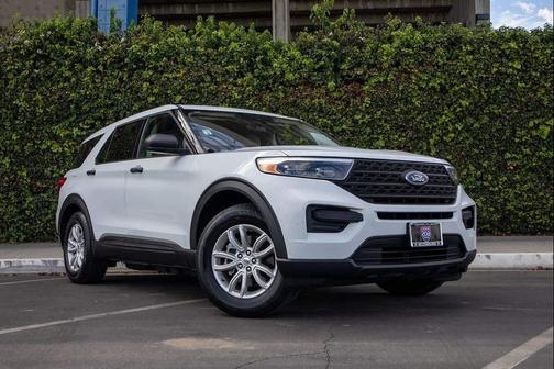 2021 Ford Explorer Base