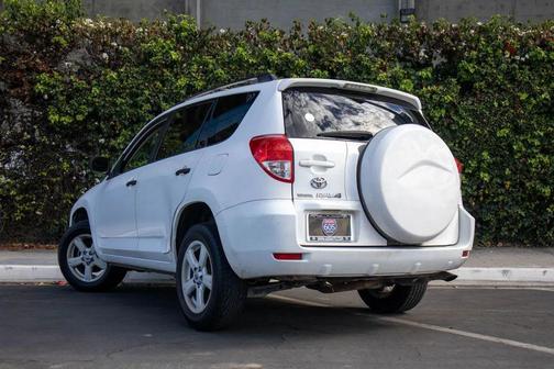 2006 Toyota RAV4 Base