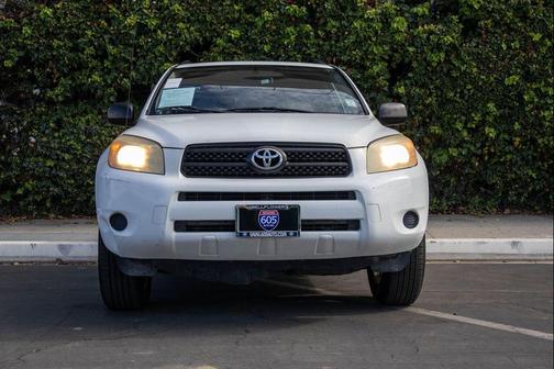 2006 Toyota RAV4 Base
