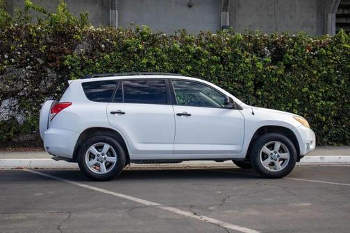 2006 Toyota RAV4 Base