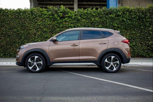 2017 Hyundai TUCSON Sport