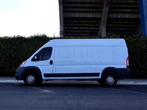 Bright White Clearcoat 2017 RAM ProMaster 2500 High Roof