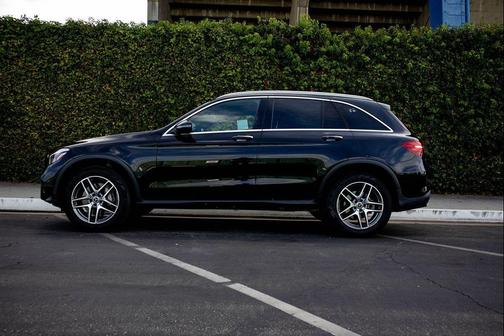 2019 Mercedes-Benz GLC 300 Base