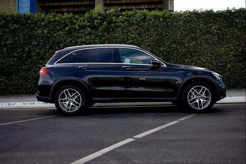 2019 Mercedes-Benz GLC 300 Base