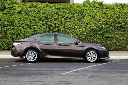 2018 Toyota Camry XLE