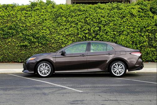 2018 Toyota Camry XLE