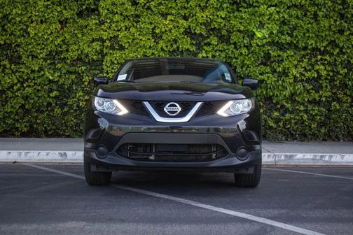 2017 Nissan Rogue Sport S
