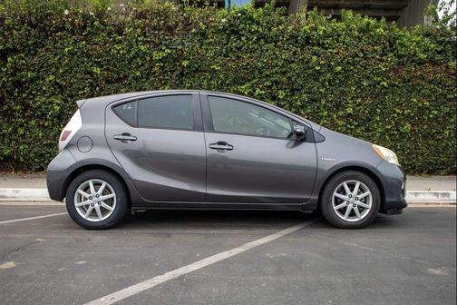 2013 Toyota Prius c Four