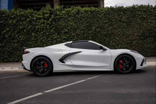 2022 Chevrolet Corvette Stingray w/1LT