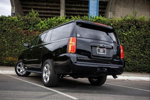 2017 Chevrolet Suburban LT