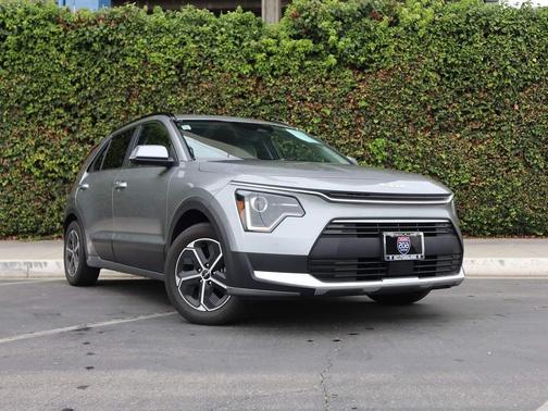 Steel Gray 2023 Kia Niro EX
