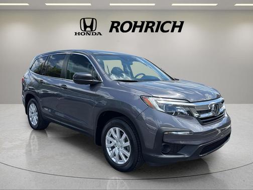 Modern Steel Metallic 2021 Honda Pilot LX