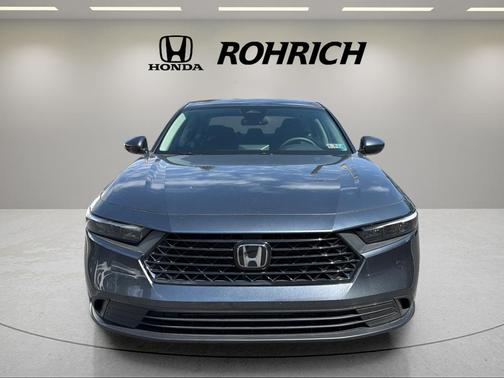 Meteorite Gray Metallic 2025 Honda Accord LX