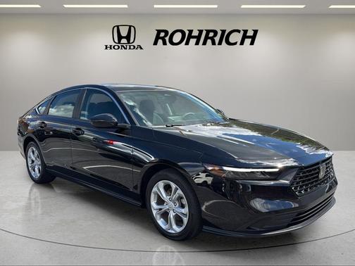 Crystal Black Pearl 2023 Honda Accord LX
