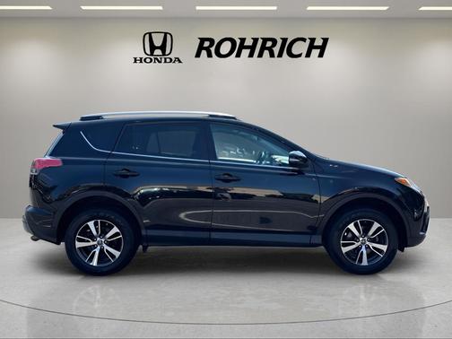 Black 2018 Toyota RAV4 XLE