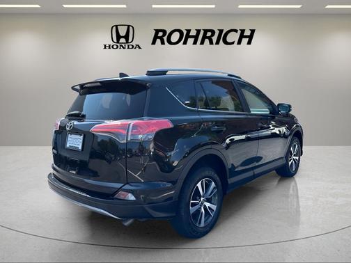 Black 2018 Toyota RAV4 XLE
