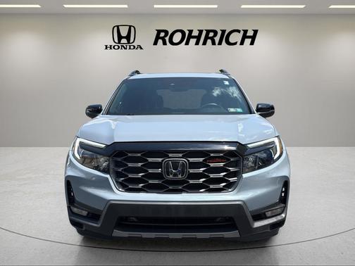Sonic Gray Pearl 2023 Honda Passport TrailSport