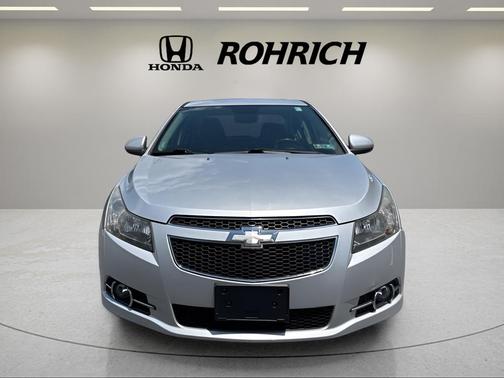 Silver Ice Metallic 2014 Chevrolet Cruze 2LT