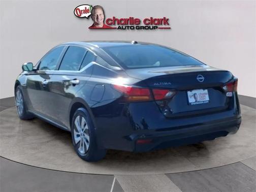 2025 Nissan Altima S