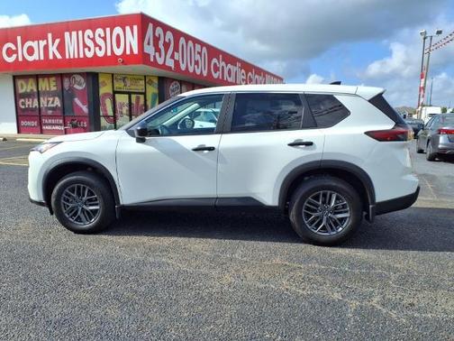 2024 Nissan Rogue S